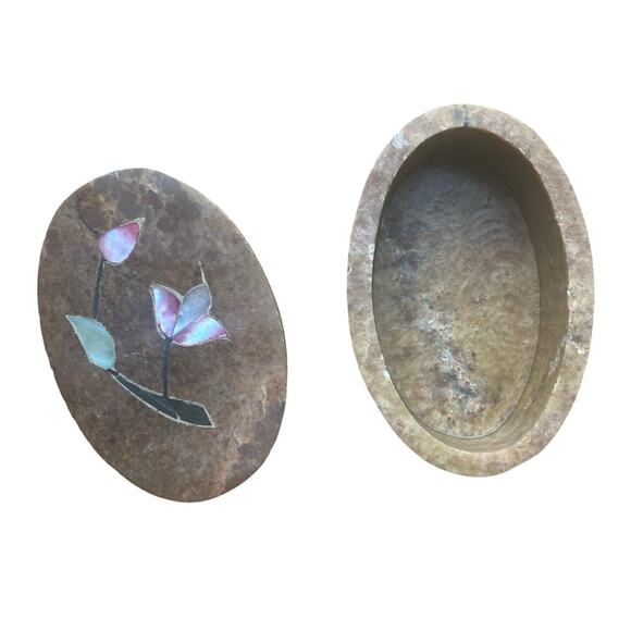 Soapstone Oval Lidded Trinket Box Stash Jewelry Pill Flower Inlay Abalone Jasper - Picture 3 of 6